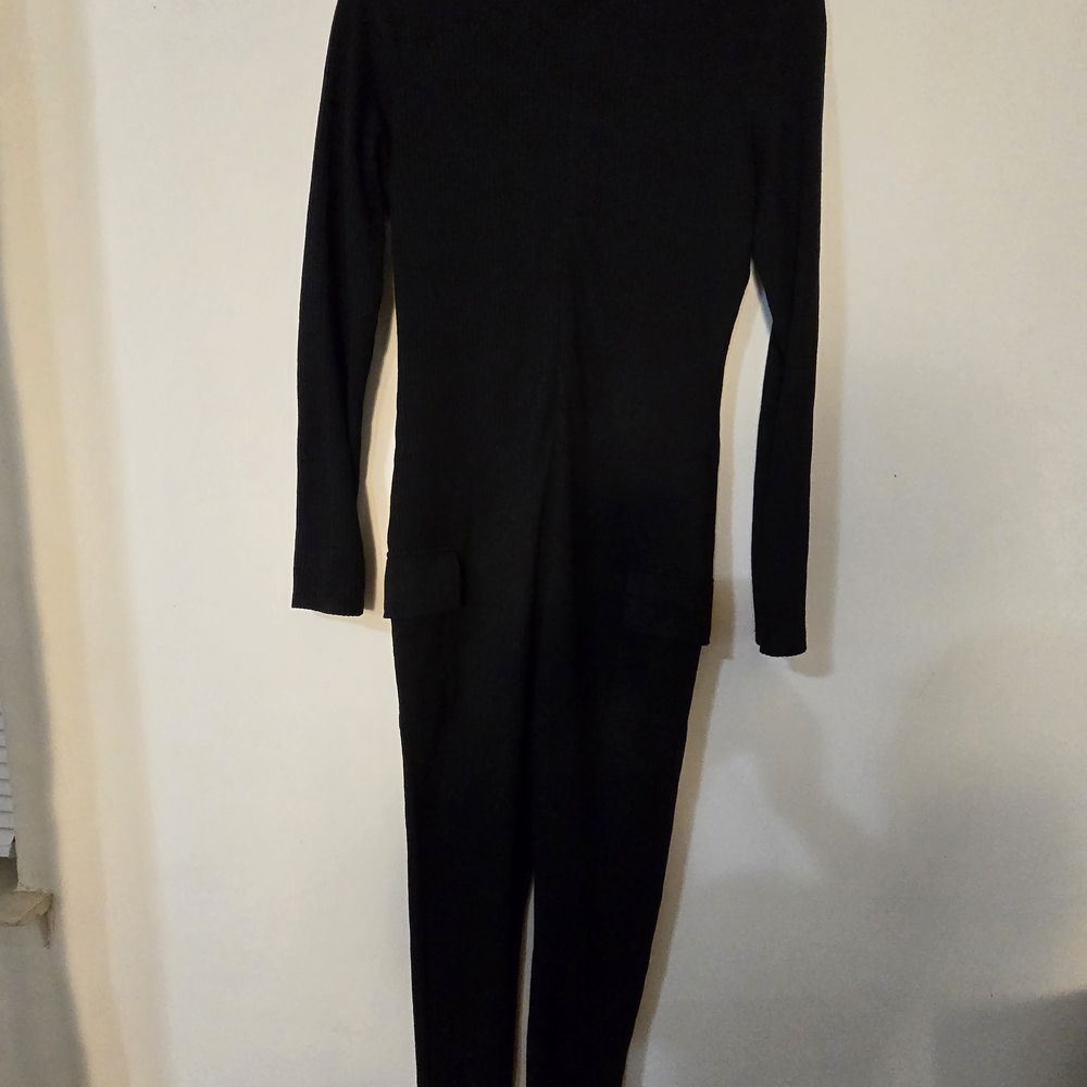 Chic Black Long Sleeve Jumpsuit